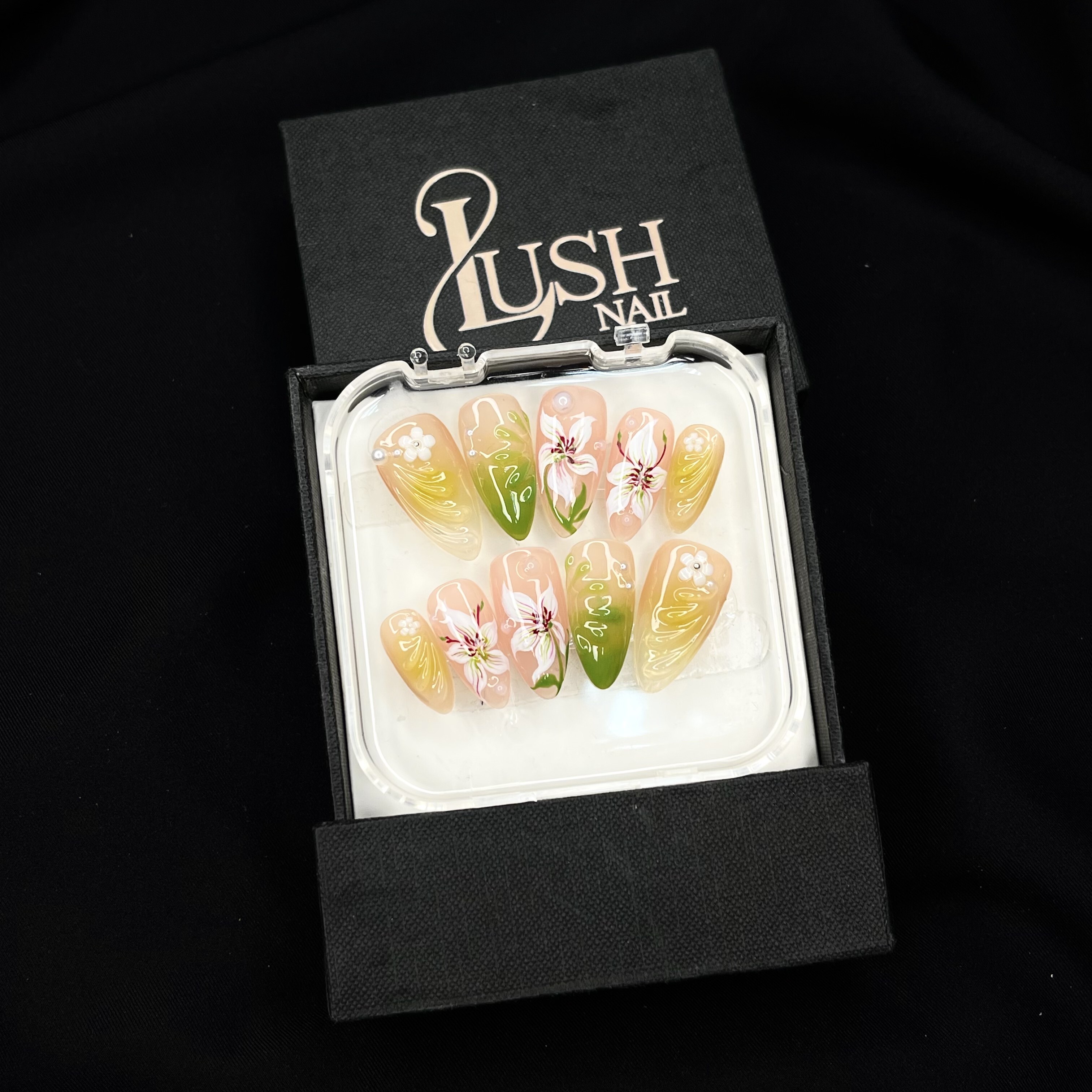 Nail Design 18